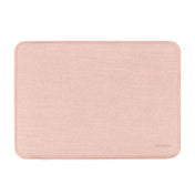 حافظة Incase ICON مع Woolenex لجهاز MacBook Pro 16 بوصة - وردي فاتح